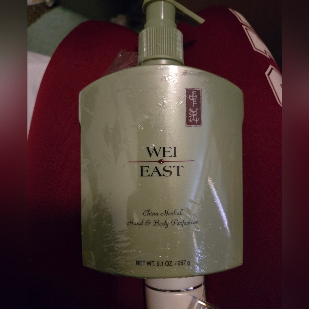 New Wei East China Herbal Hand & Body Perfection Lotion